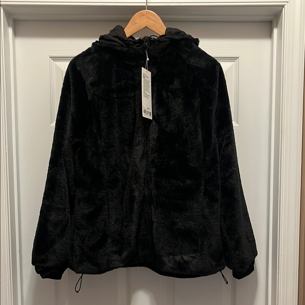 NWT Lululemon Plush Black Faux Fur Hooded Jacket